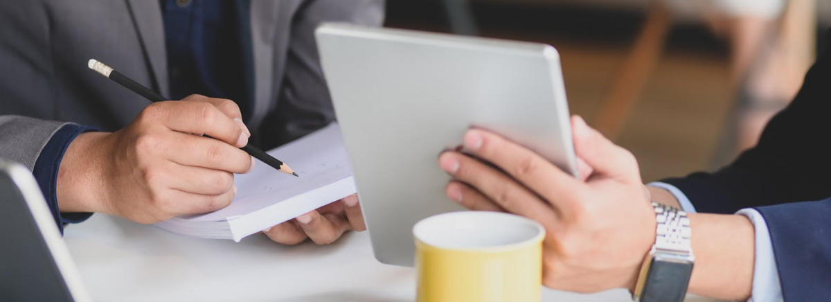 鐵腰板治療儀型號